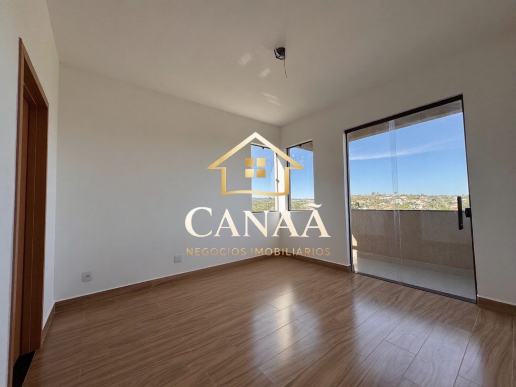 CASA CONDOMINIO VALE DO LUAR