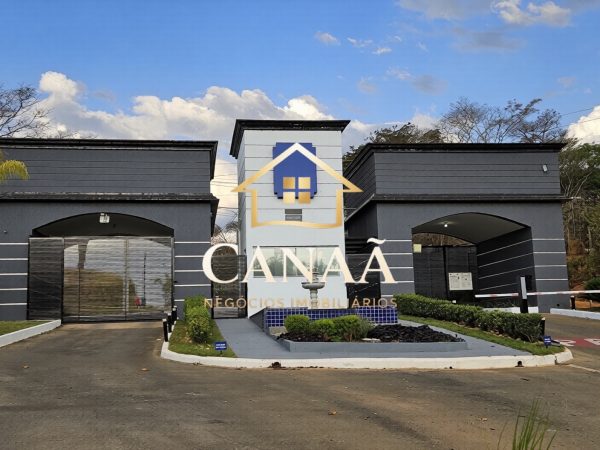 LOTE CONDOMINIO VERSALLES