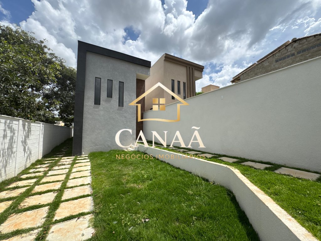 CASA BAIRRO JARDIM IMPERIAL