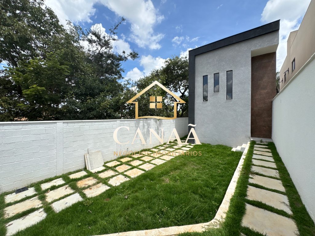 CASA BAIRRO JARDIM IMPERIAL