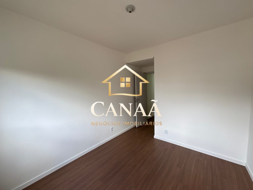 CASA BAIRRO JARDIM IMPERIAL