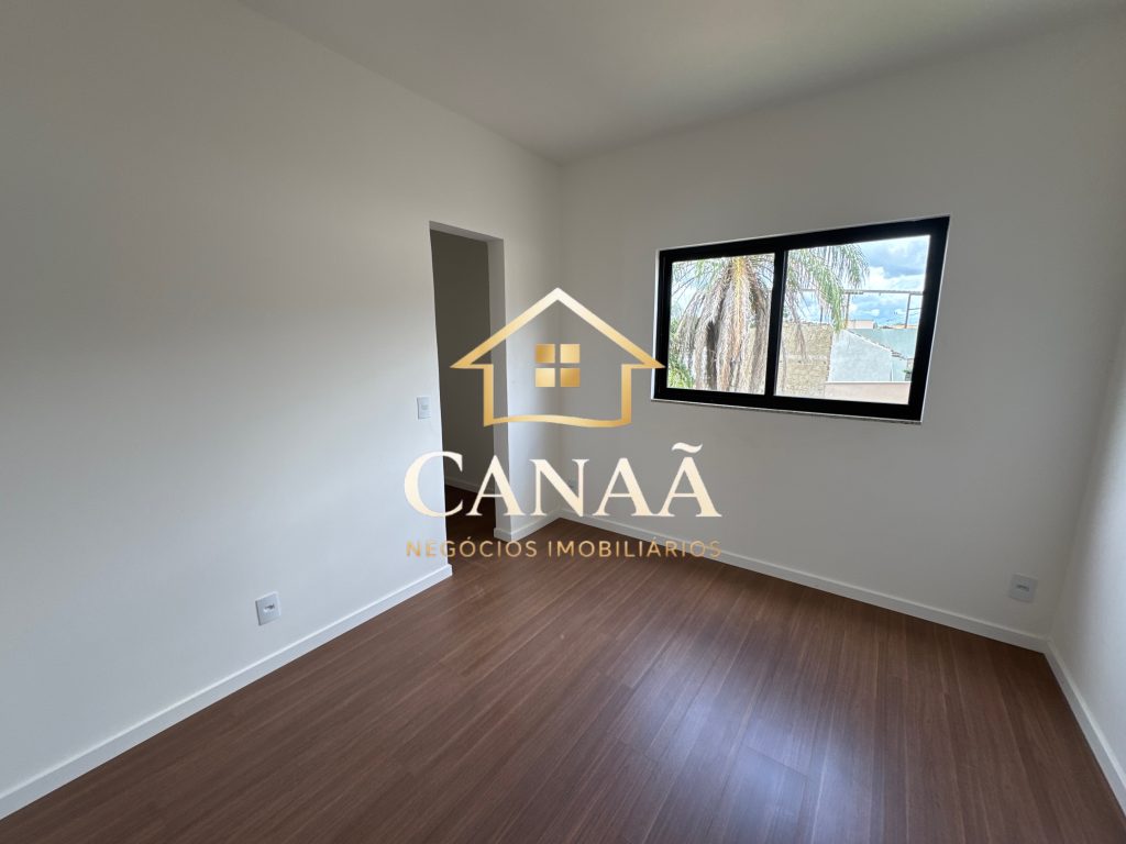 CASA BAIRRO JARDIM IMPERIAL