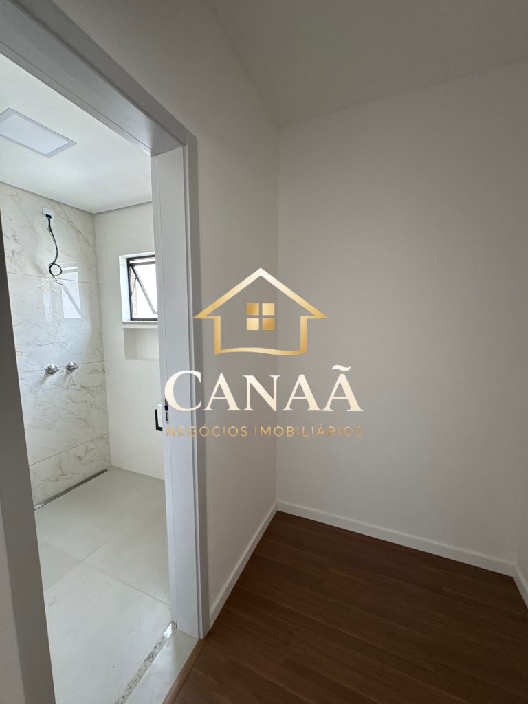 CASA BAIRRO JARDIM IMPERIAL