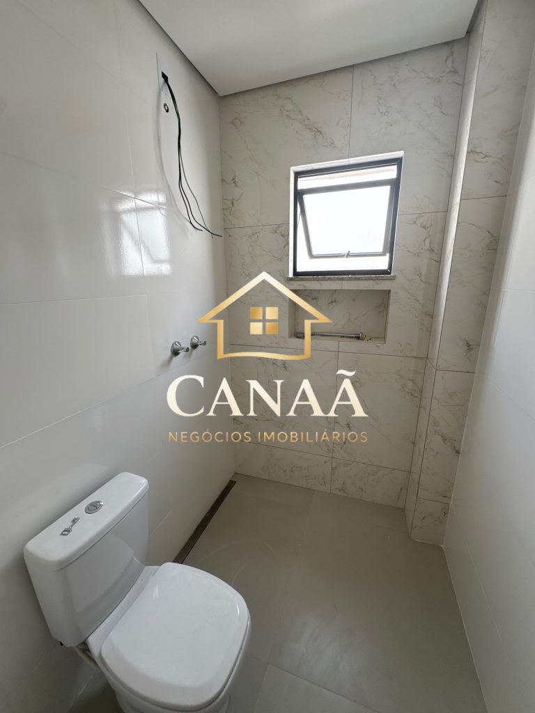 CASA BAIRRO JARDIM IMPERIAL