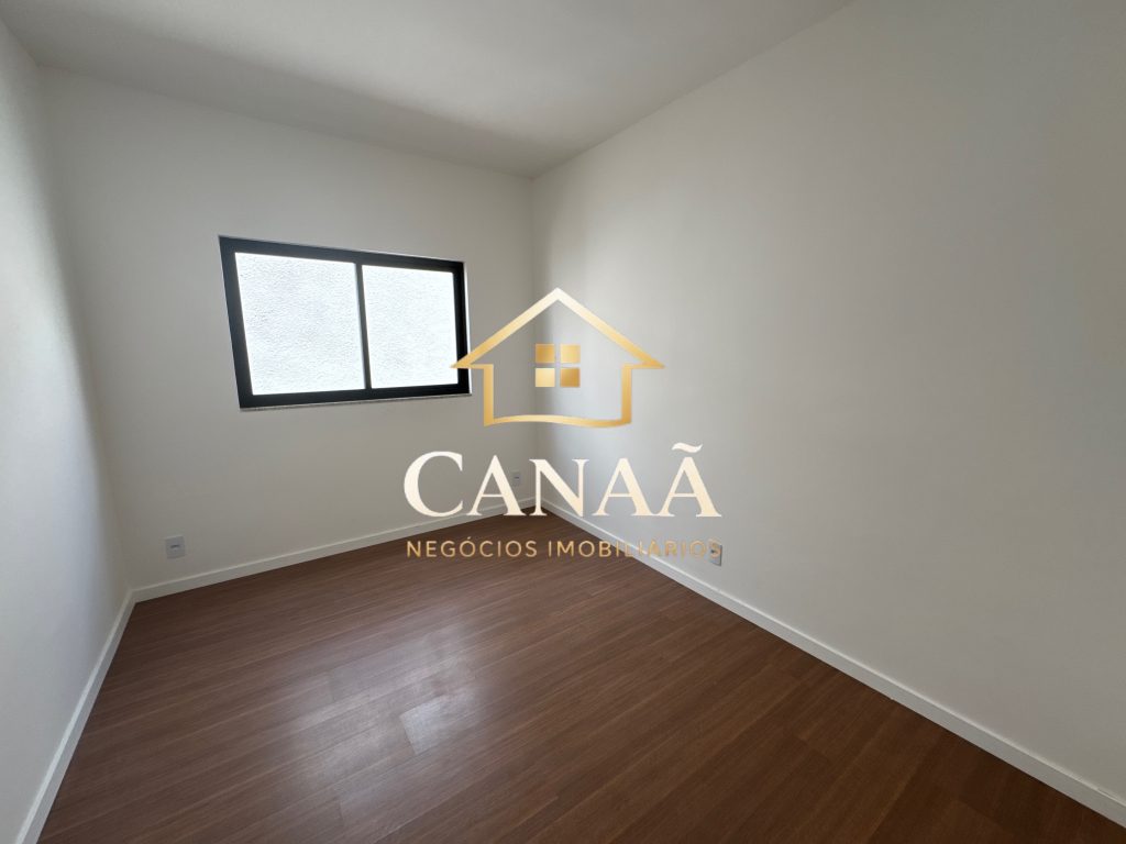 CASA BAIRRO JARDIM IMPERIAL