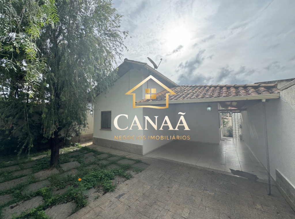 CASA BAIRRO LUNDCEIA