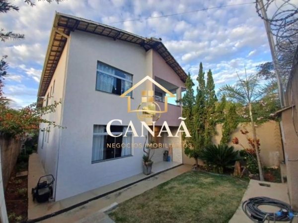 CASA BAIRRO RECANTO DA LAGOA