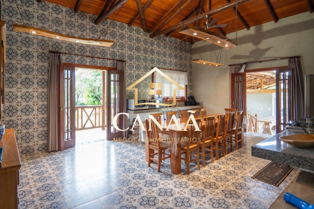 FAZENDA EM JEQUITIBÁ