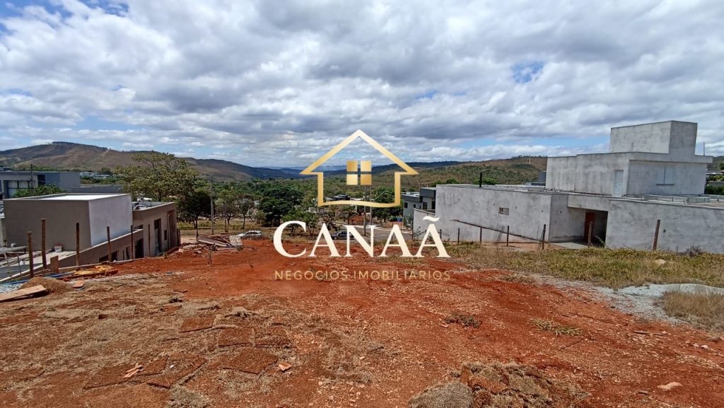 LOTE CONDOMINIO GRAN ROYALLE