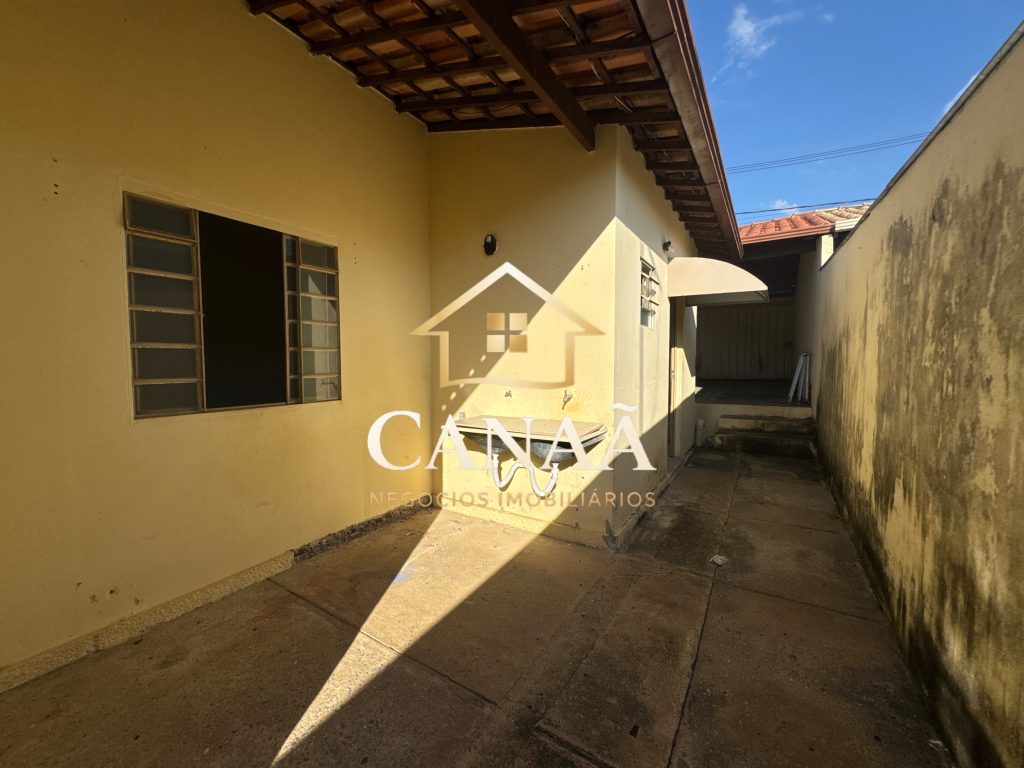 CASA BAIRRO MORADAS DA LAPINHA