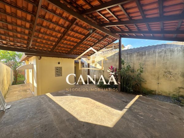 CASA BAIRRO MORADAS DA LAPINHA