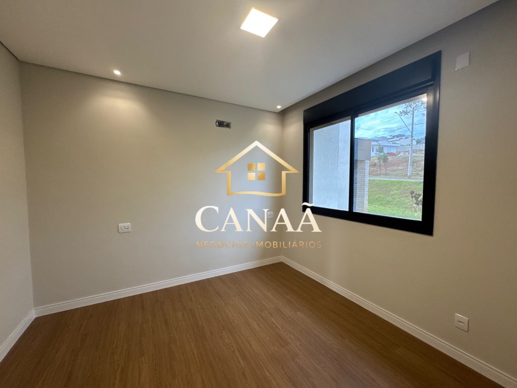 CASA CONDOMINIO MONTE VILLE