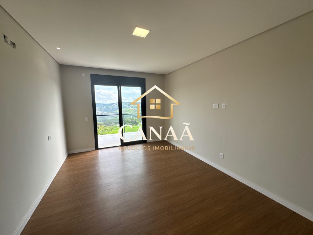 CASA CONDOMINIO MONTE VILLE