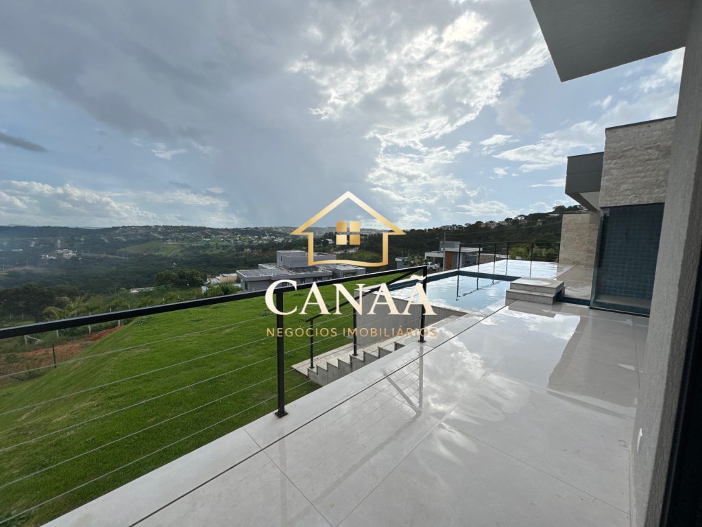 CASA CONDOMINIO MONTE VILLE