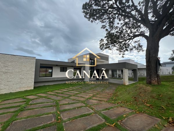 CASA CONDOMINIO MONTE VILLE