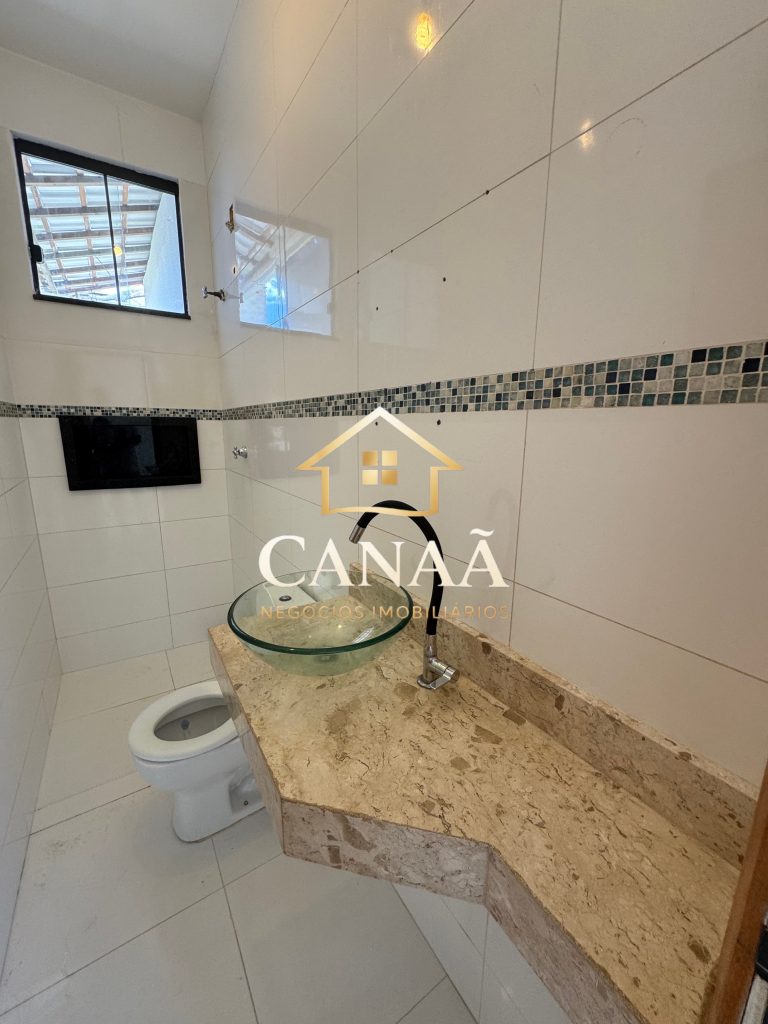CASA BAIRRO LUNDCEIA