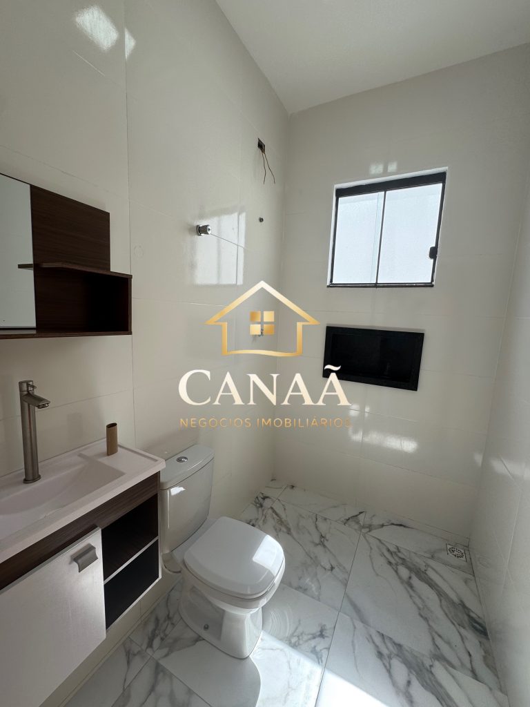 CASA BAIRRO LUNDCEIA