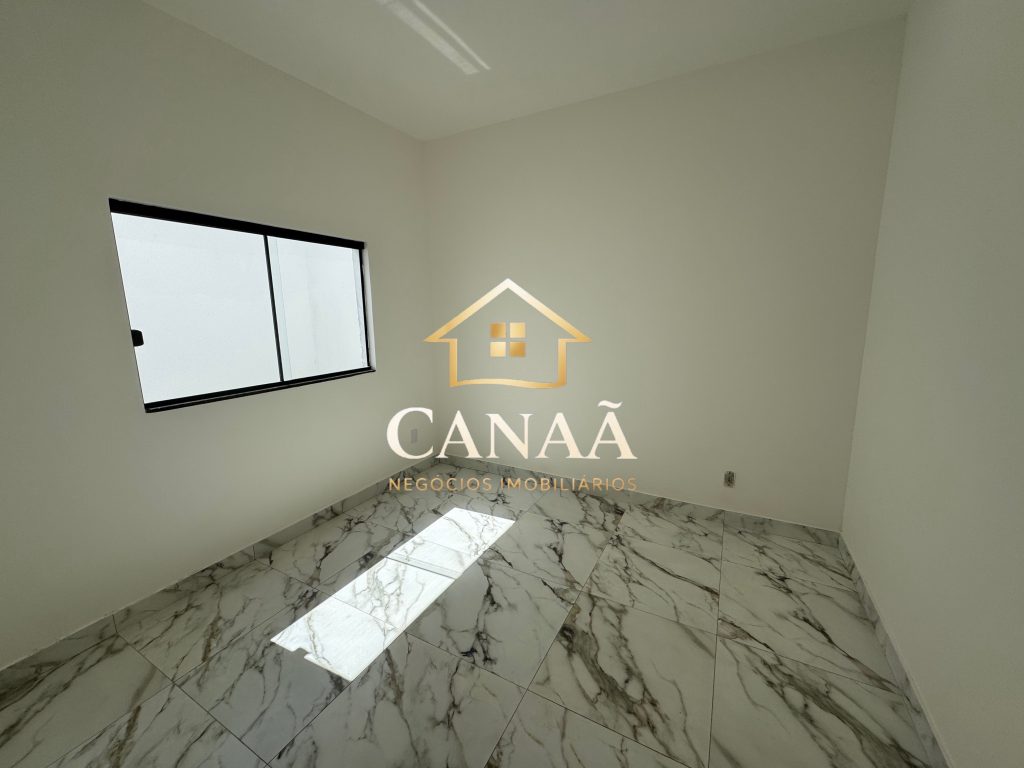 CASA BAIRRO LUNDCEIA