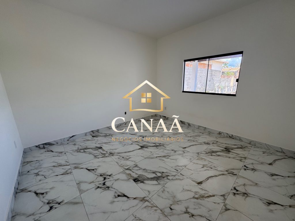 CASA BAIRRO LUNDCEIA