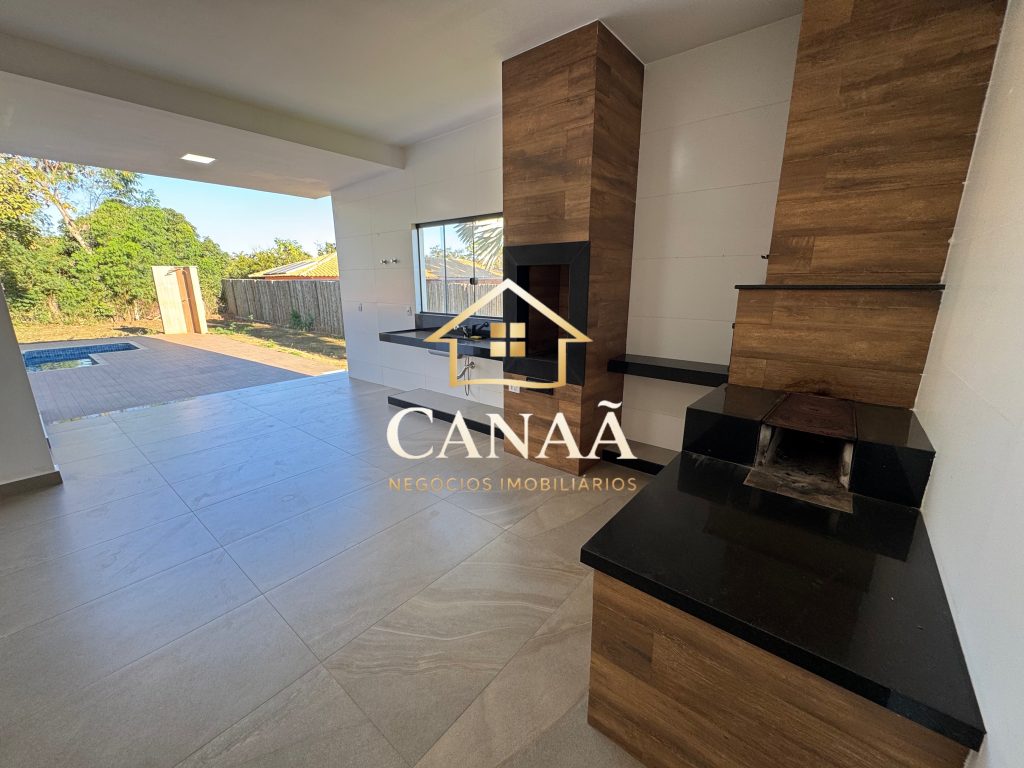 CASA CONDOMINIO VALE DO LUAR