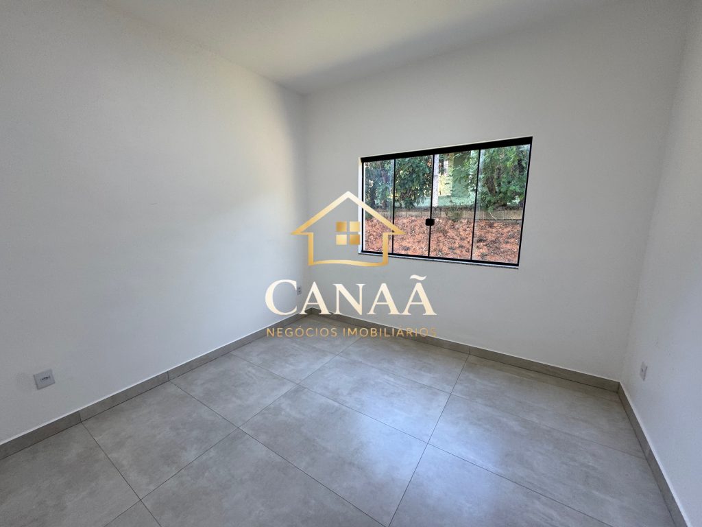 CASA CONDOMINIO VALE DO LUAR