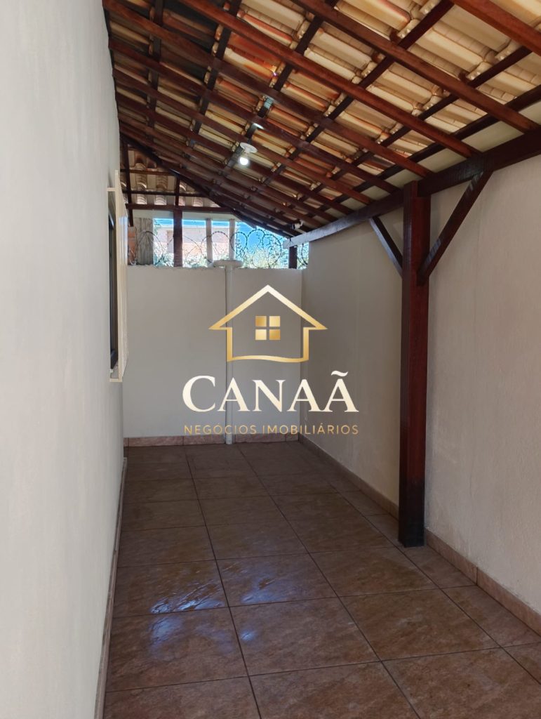 CASA BAIRRO JARDIM IMPERIAL