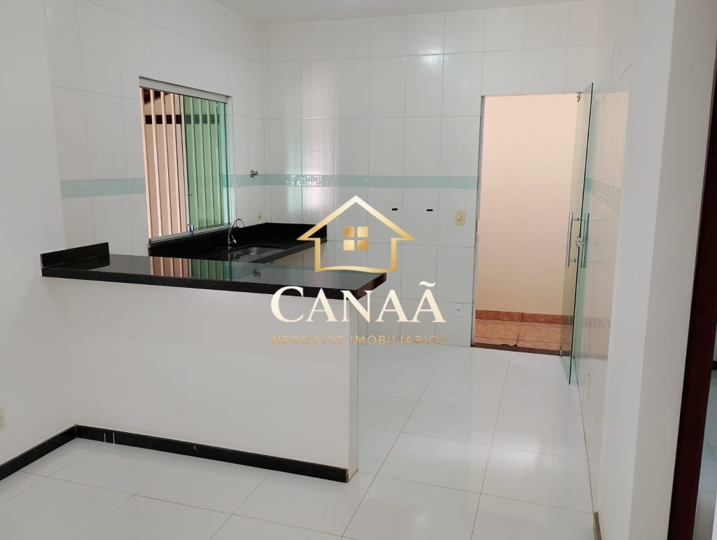 CASA BAIRRO JARDIM IMPERIAL