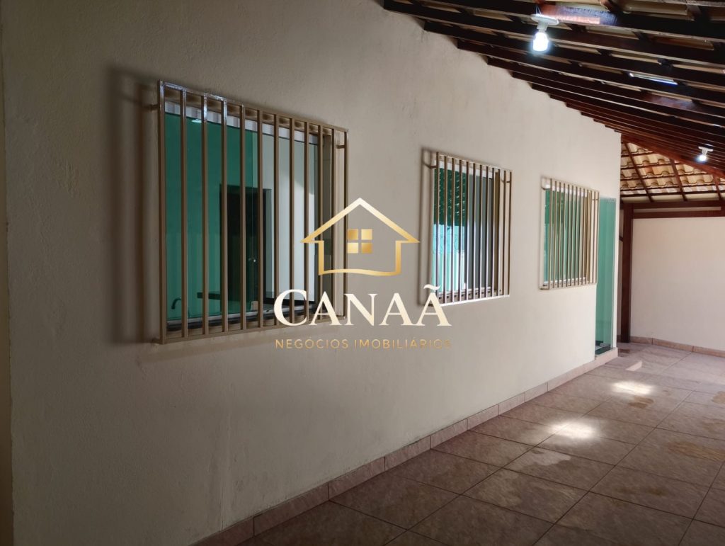 CASA BAIRRO JARDIM IMPERIAL