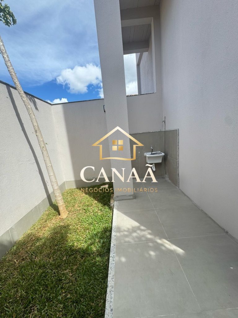 CASA BAIRRO SERRA DOURADA