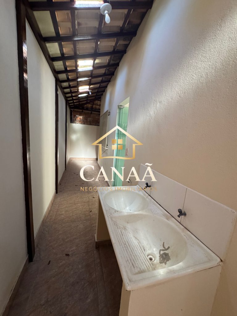 CASA BAIRRO JARDIM IMPERIAL