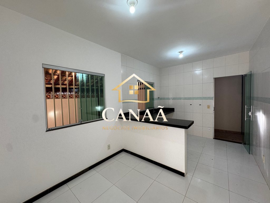 CASA BAIRRO JARDIM IMPERIAL