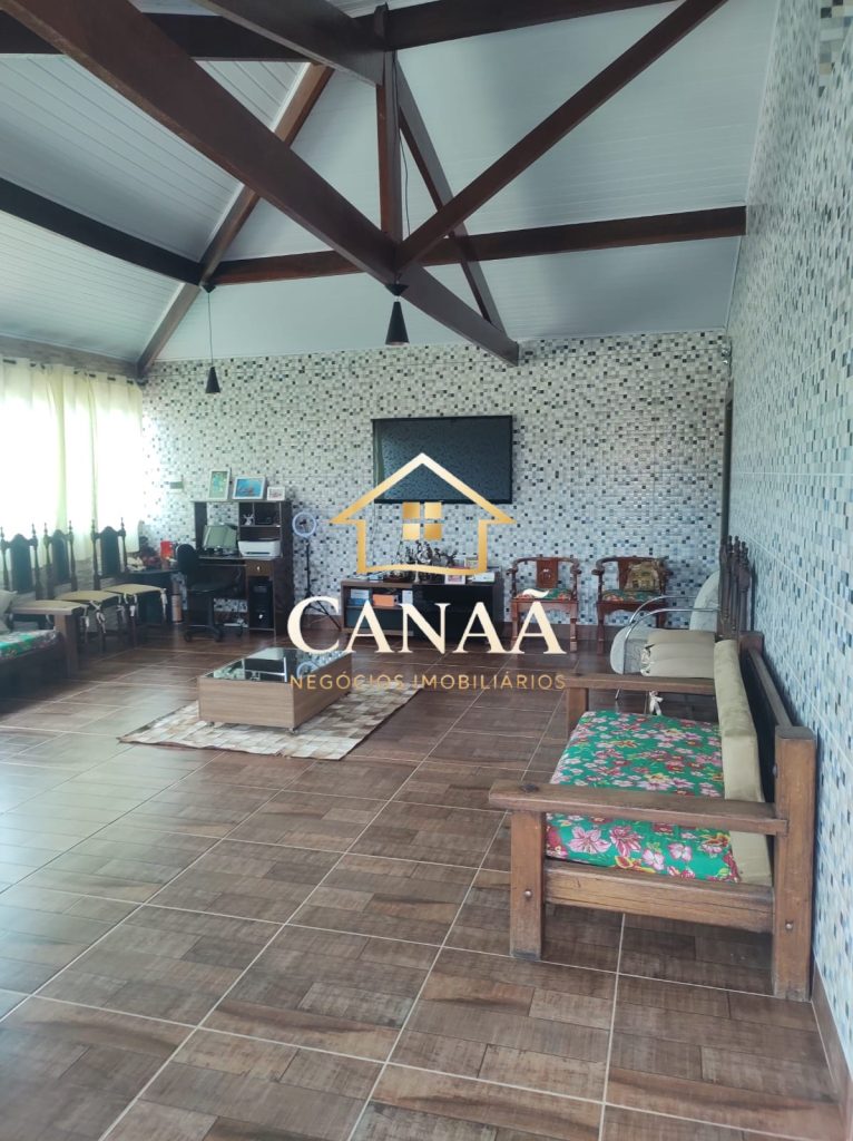 CASA CONDOMINIO VALE DO LUAR