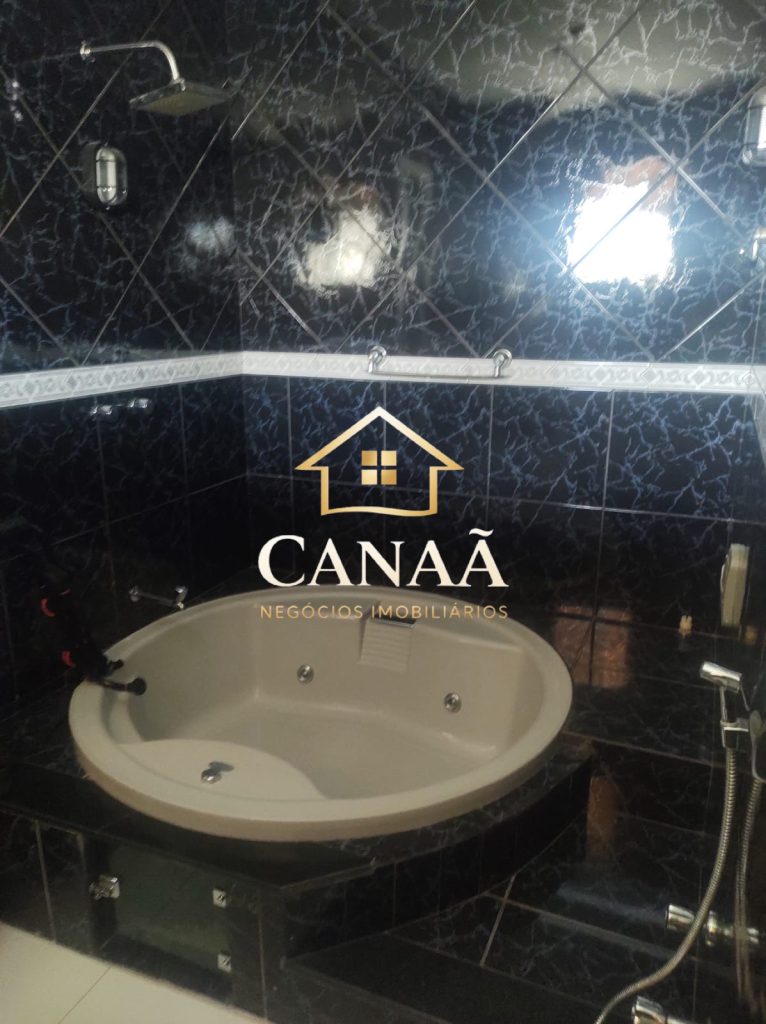 CASA CONDOMINIO VALE DO LUAR