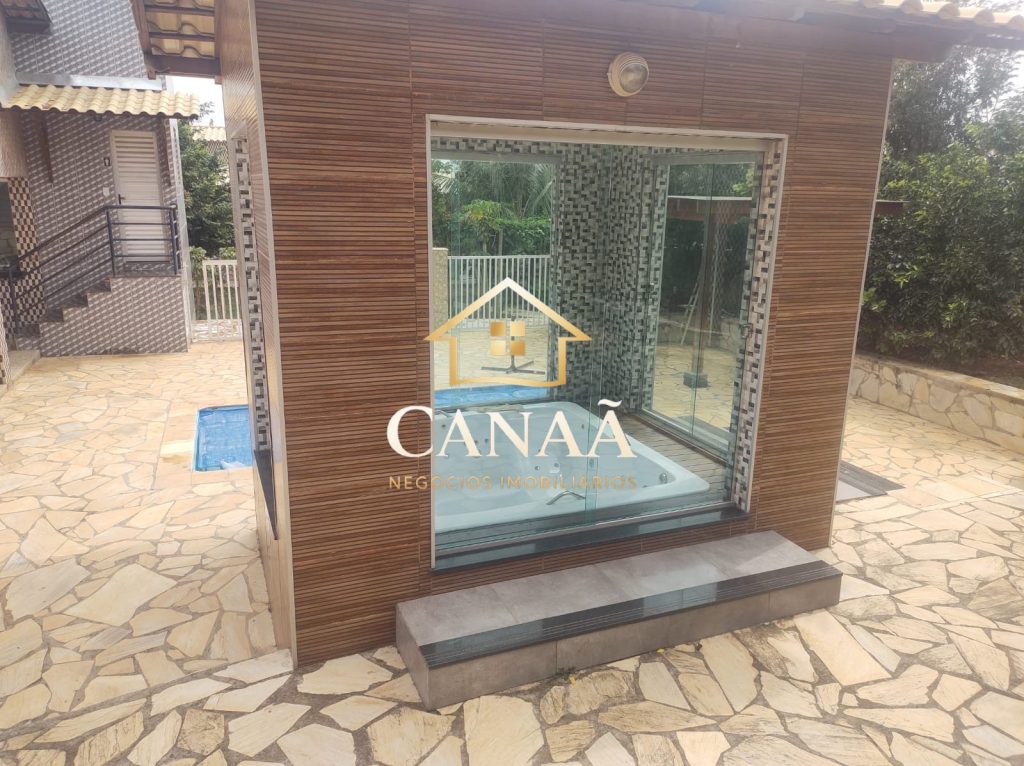 CASA CONDOMINIO VALE DO LUAR