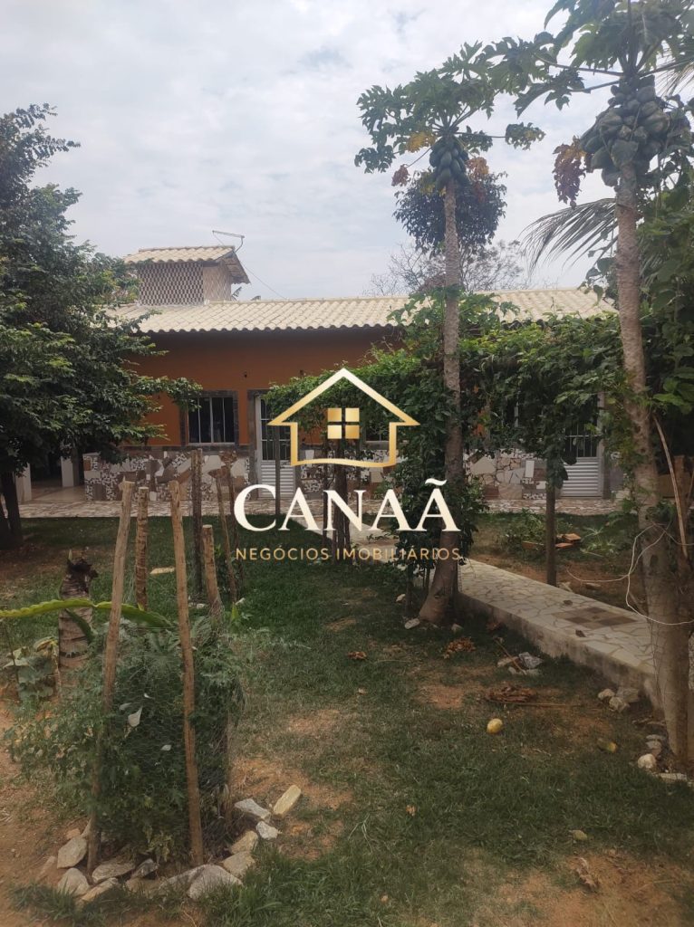 CASA CONDOMINIO VALE DO LUAR